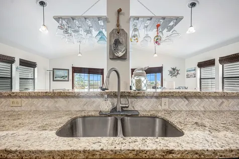 4123 Isla Del Sol Galveston TX 77554