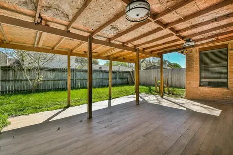 16711 Ribbonridge Drive Sugar Land TX 77498