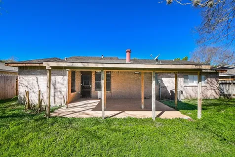 16711 Ribbonridge Drive Sugar Land TX 77498