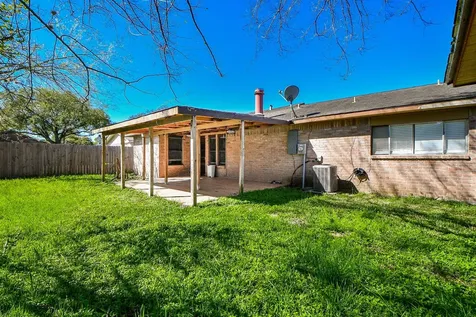 16711 Ribbonridge Drive Sugar Land TX 77498