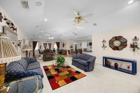 719 Clubside Drive East Bernard TX 77435