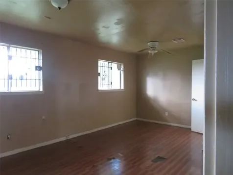 827 Marcolin Street Houston TX 77088