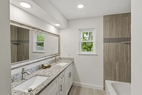 4826 Caris Street Houston TX 77091