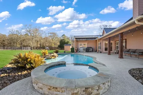 18310 Molk Road Willis TX 77378