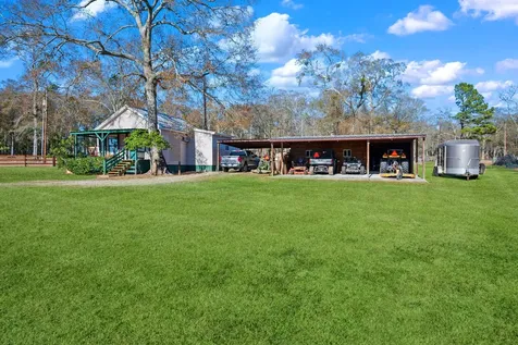 18310 Molk Road Willis TX 77378