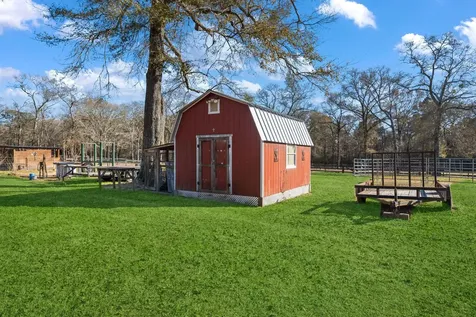 18310 Molk Road Willis TX 77378