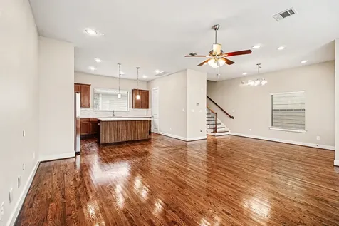 1023 Green Kensington Drive Houston TX 77008