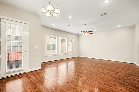 1023 Green Kensington Drive Houston TX 77008