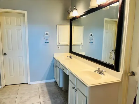 4711 Autumn Dawn Way Houston TX 77084