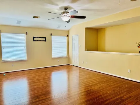 4711 Autumn Dawn Way Houston TX 77084