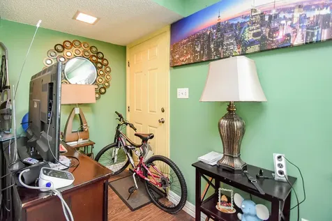 10488 Hammerly Boulevard 81 Houston TX 77043