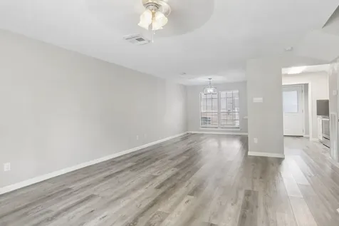 17225 Saturn Lane Houston TX 77058