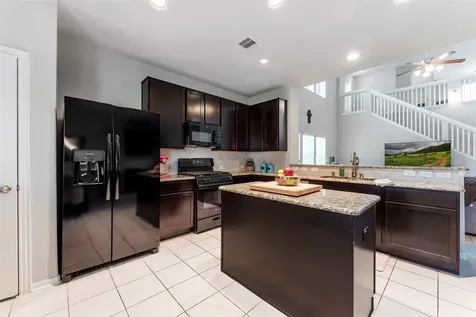 2073 Lepper Street Alvin TX 77511
