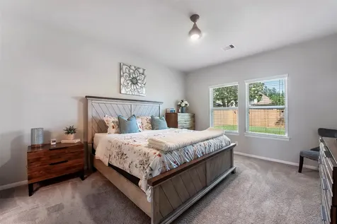 2073 Lepper Street Alvin TX 77511