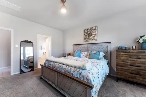 2073 Lepper Street Alvin TX 77511