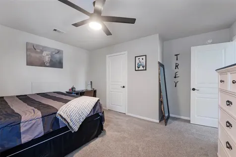2073 Lepper Street Alvin TX 77511