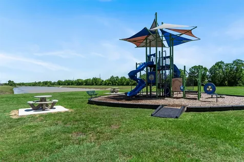 2073 Lepper Street Alvin TX 77511
