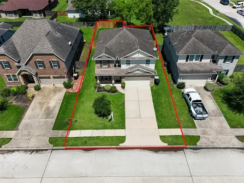 2073 Lepper Street Alvin TX 77511