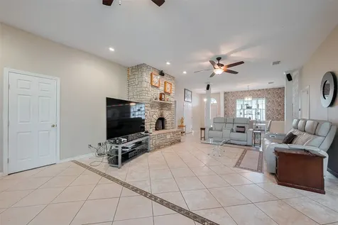 2499 Southline Road Conroe TX 77384