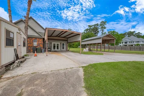 2499 Southline Road Conroe TX 77384