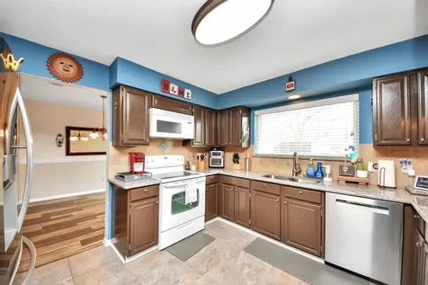 2503 Country Place Drive Richmond TX 77406