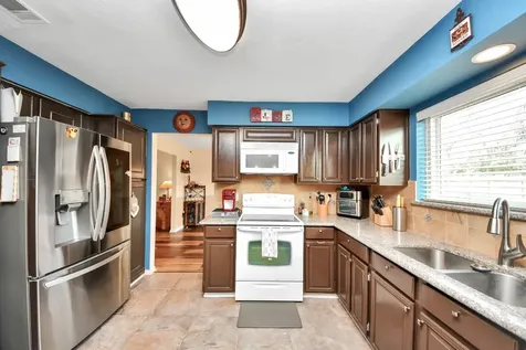 2503 Country Place Drive Richmond TX 77406
