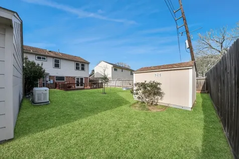 2503 Country Place Drive Richmond TX 77406