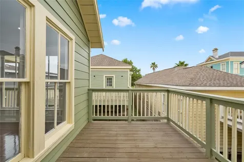 1106 Winnie Street Galveston TX 77550
