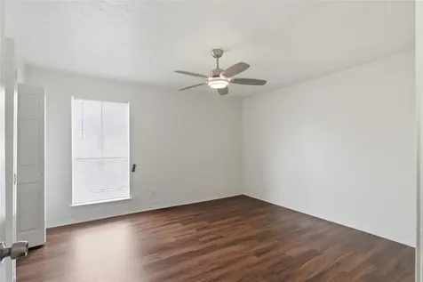 11000 Kinghurst Drive 134 Houston TX 77099