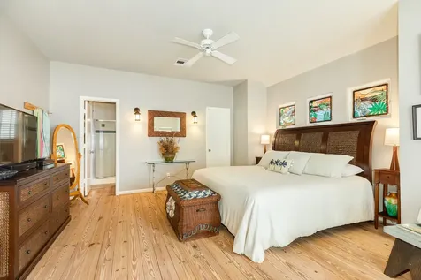 4247 Sandpiper Lane Galveston TX 77554