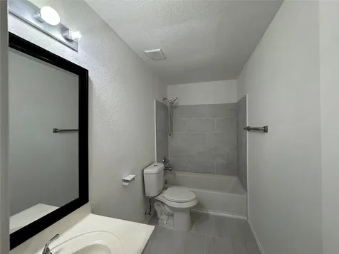 8611 Brisa Royale San Antonio TX 78251