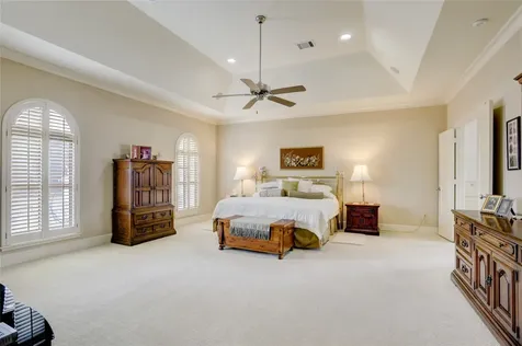 1008 Potomac Drive Houston TX 77057