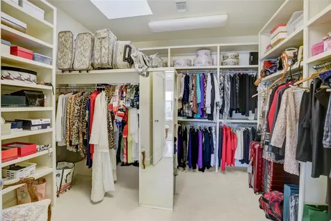 1008 Potomac Drive Houston TX 77057