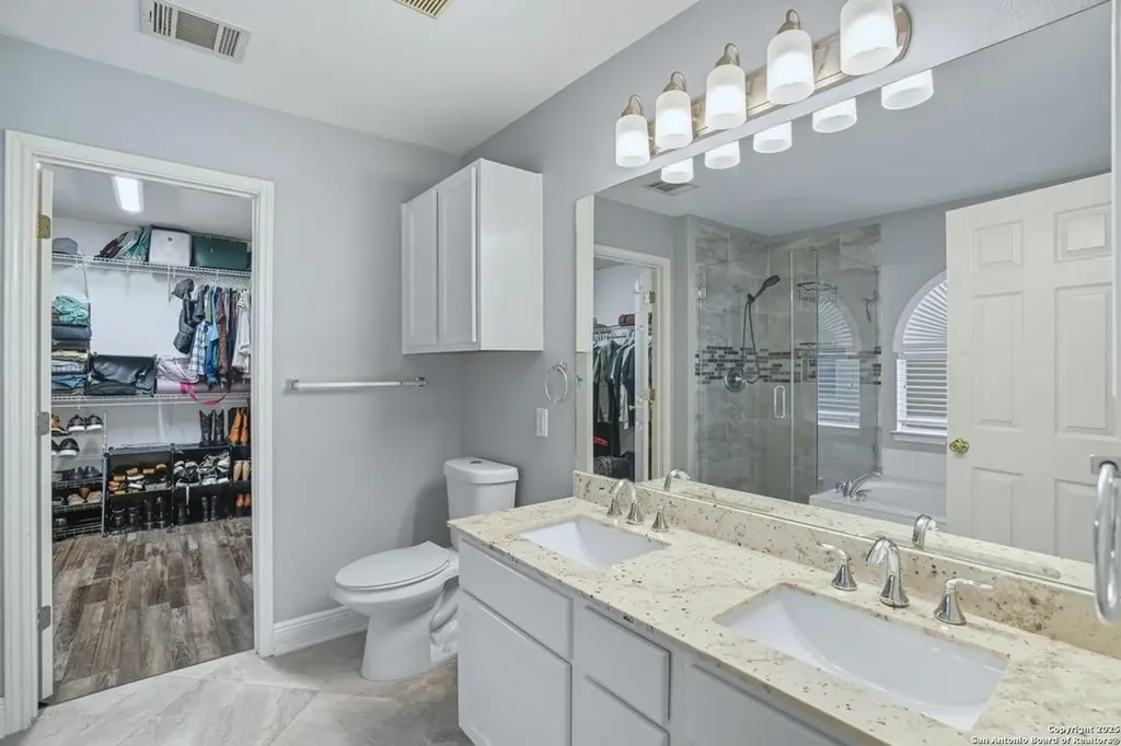 663 Lynx Mountain San Antonio TX 78251