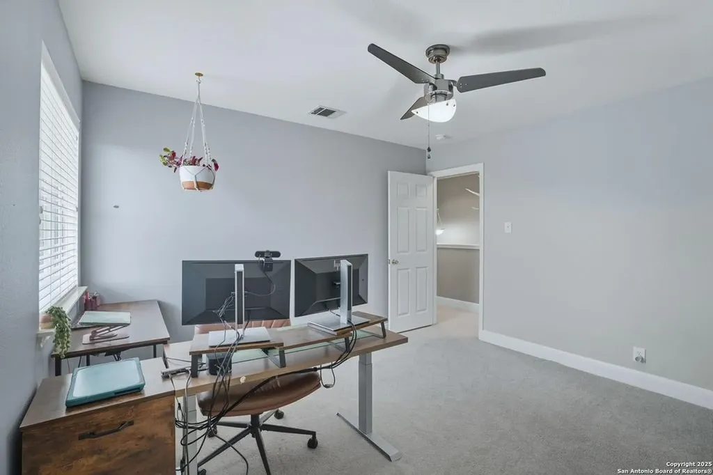 663 Lynx Mountain San Antonio TX 78251
