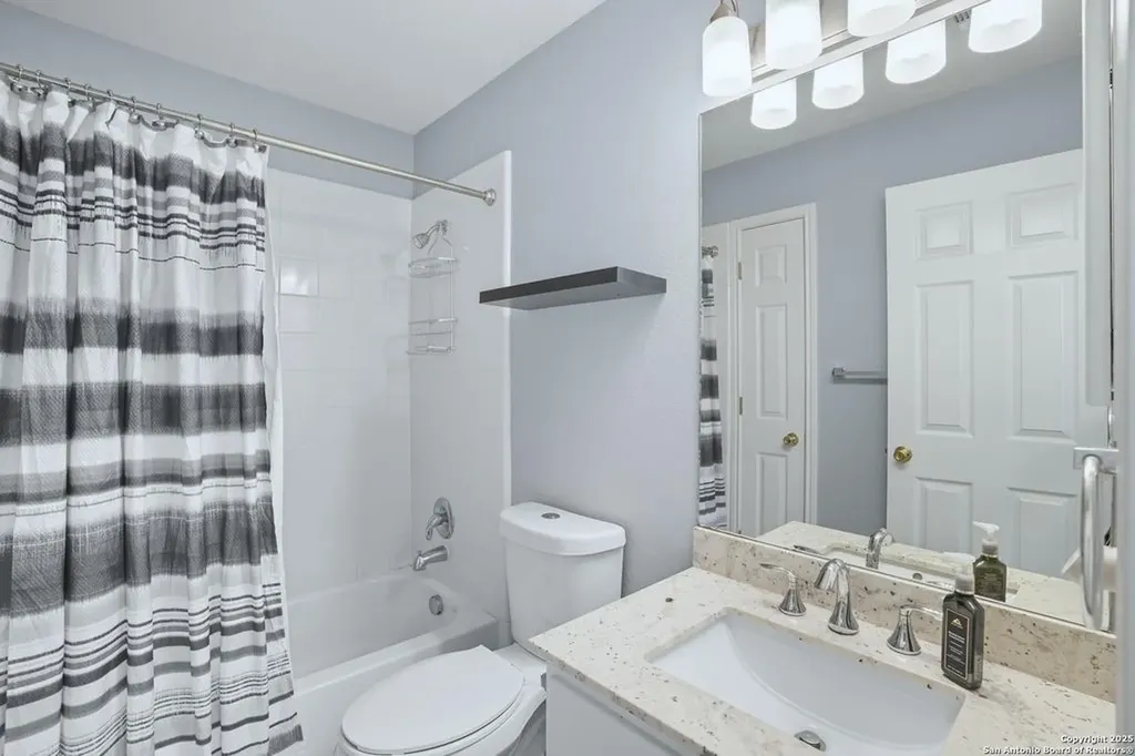 663 Lynx Mountain San Antonio TX 78251