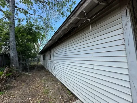 12125 Palmbeach Street Houston TX 77034