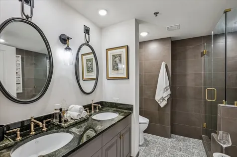 801 E Beach Drive Tw1704 Galveston TX 77550
