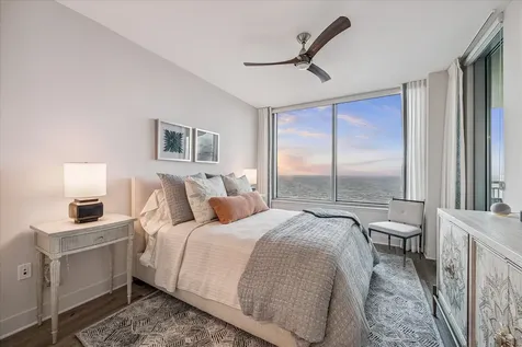 801 E Beach Drive Tw1704 Galveston TX 77550