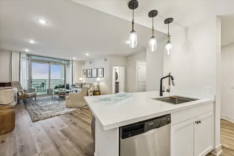 801 E Beach Drive Tw1704 Galveston TX 77550