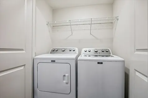 801 E Beach Drive Tw1704 Galveston TX 77550