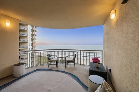 801 E Beach Drive Tw1704 Galveston TX 77550