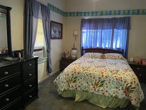 703 E Terrell Avenue Crockett TX 75835