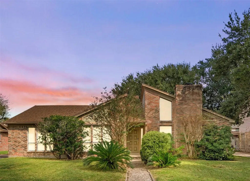 14915 Sun Harbor Drive Houston TX 77062