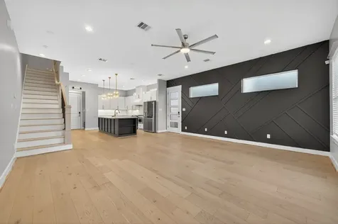 4508 Hardy Street B Houston TX 77009