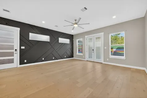4508 Hardy Street B Houston TX 77009