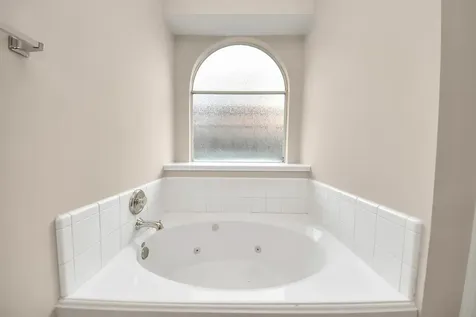 11918 Helene Court Pinehurst TX 77362