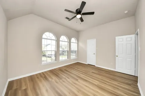 11918 Helene Court Pinehurst TX 77362