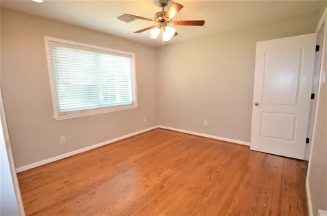 1906 Coulcrest Drive Houston TX 77055