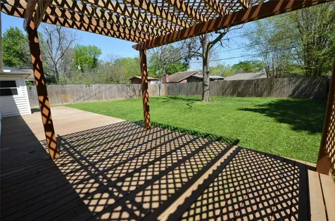1906 Coulcrest Drive Houston TX 77055